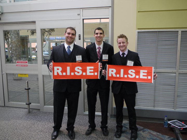 SFU Beedie Students at R.I.S.E. the world’s largest student investment forum