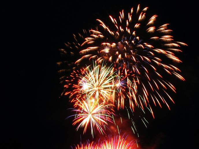 Fireworks in Vancouver - Celebration of Light 2011